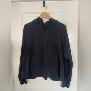 Lululemon Windbreaker, Sz 10